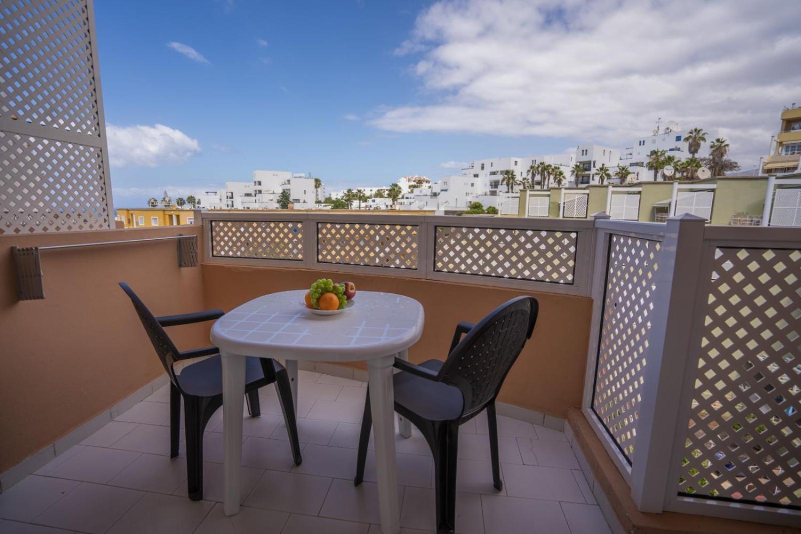 Aparthotel Orlando 85 Complex - Costa Adeje Extérieur photo